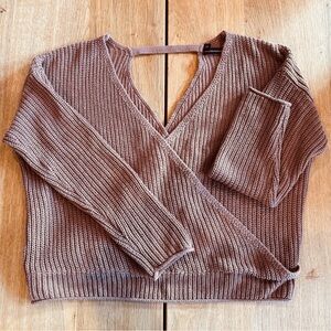 Blush Sweater, V Neck, Oversized, Slouchy, Cozy, Great for Spring. Size L